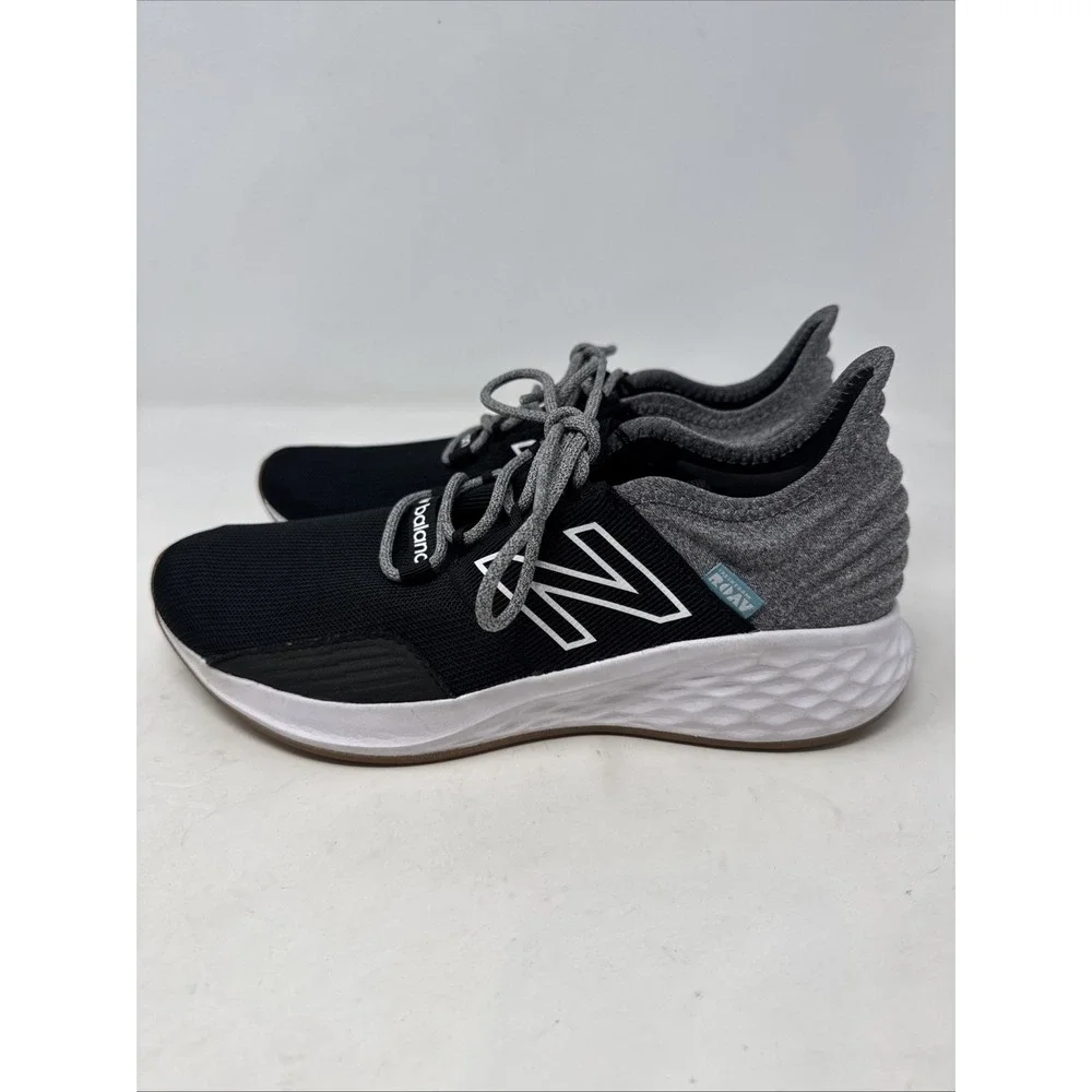 New Balance Fresh Foam‎ Roav Athletic Shoe Black Light Aluminum Boys Size 6